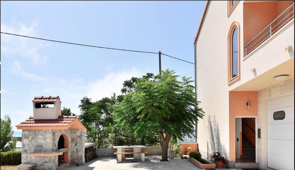 Apartments Jukic Klis Exterior photo